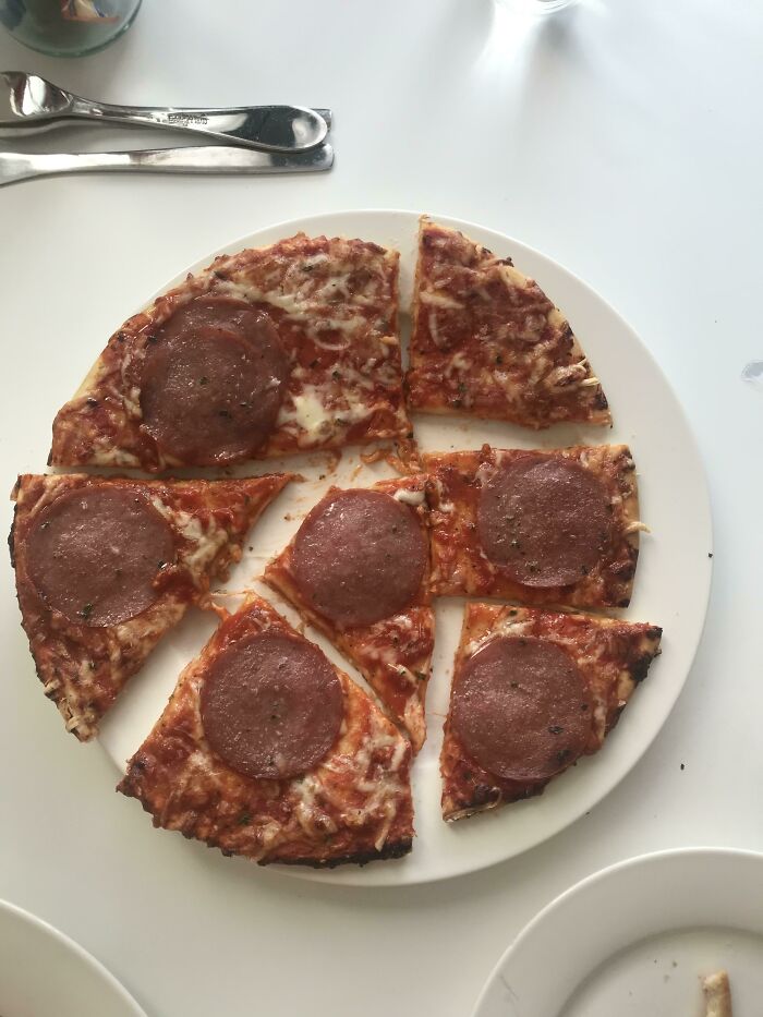 The Way My Husband Sliced This Pizza