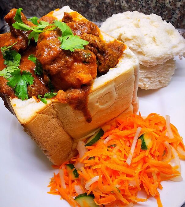 BUNNY-CHOW-619268705dd6a.jpg