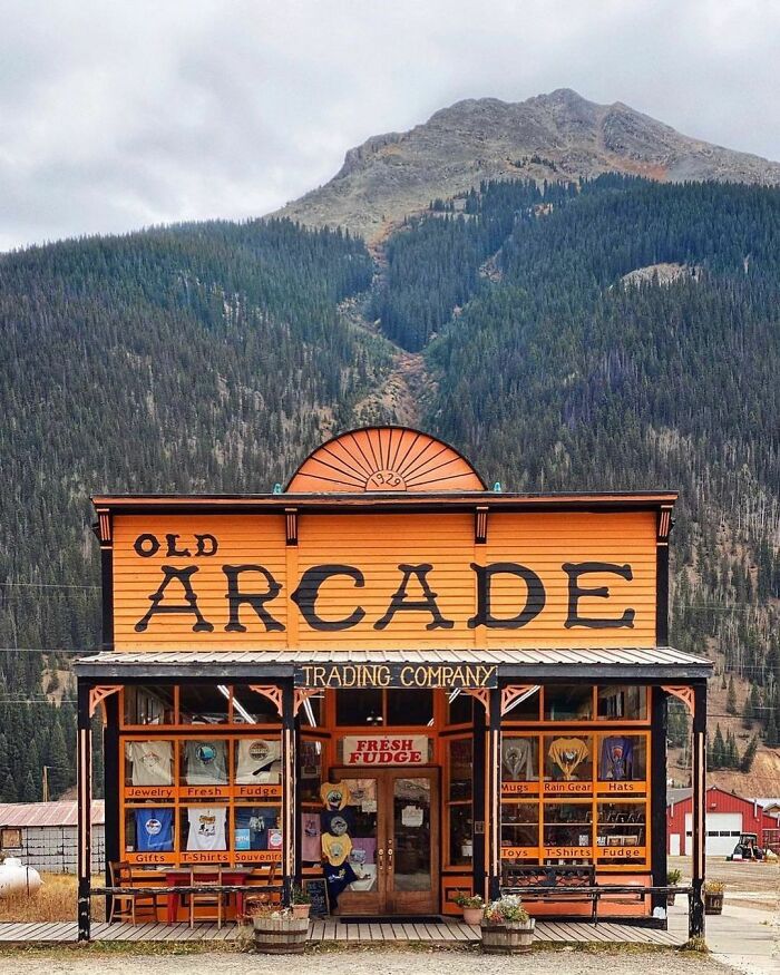 Old Arcade Trading Company Silverton, Co, USA C.1991