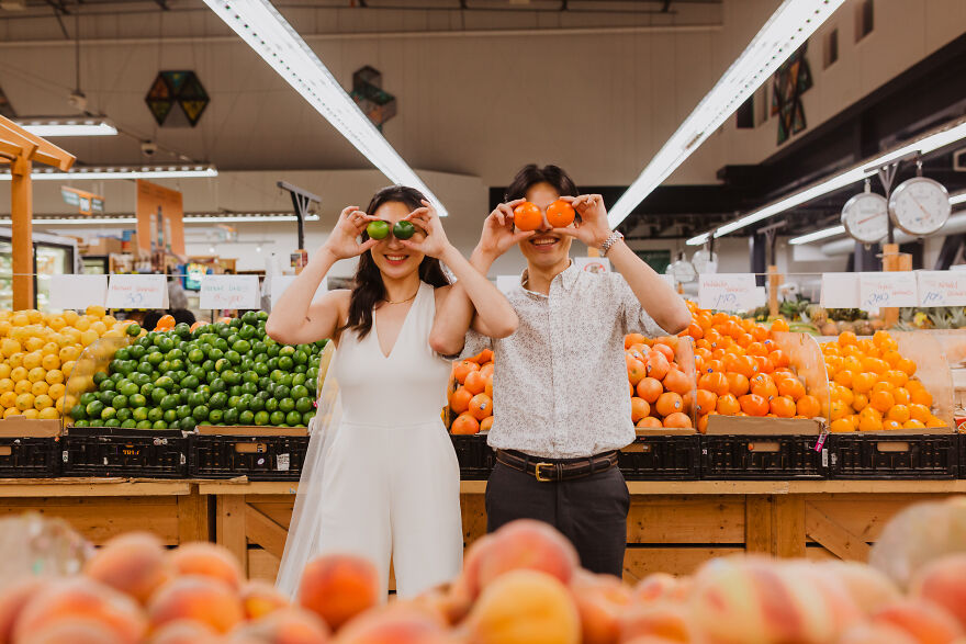 This Couple Decided To Take Their Engagement Photos At The Grocery Store They Shop At, And The End Result Might Make You Smile This Couple Decided To Take Their Engagement Photos At The Grocery Store They Shop At, And The End Result Might Make You Smile