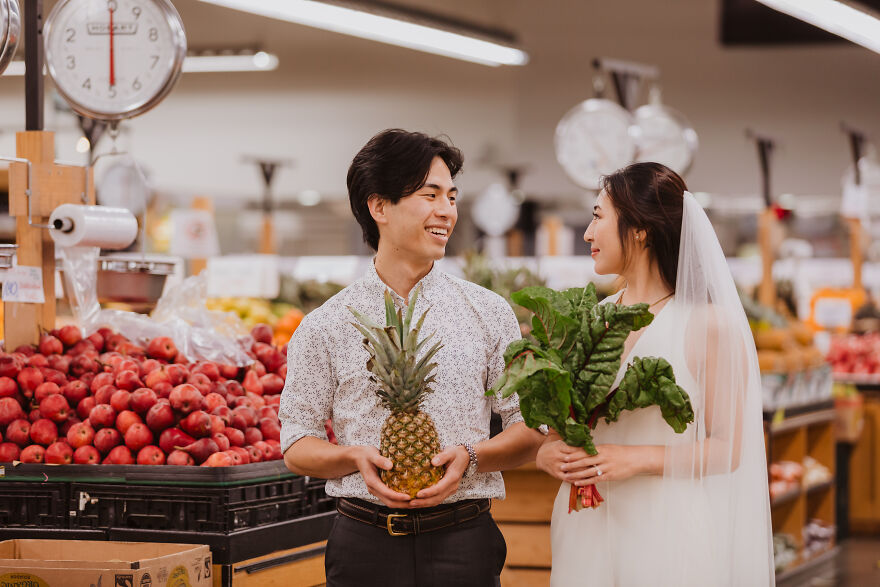 This Couple Decided To Take Their Engagement Photos At The Grocery Store They Shop At, And The End Result Might Make You Smile This Couple Decided To Take Their Engagement Photos At The Grocery Store They Shop At, And The End Result Might Make You Smile