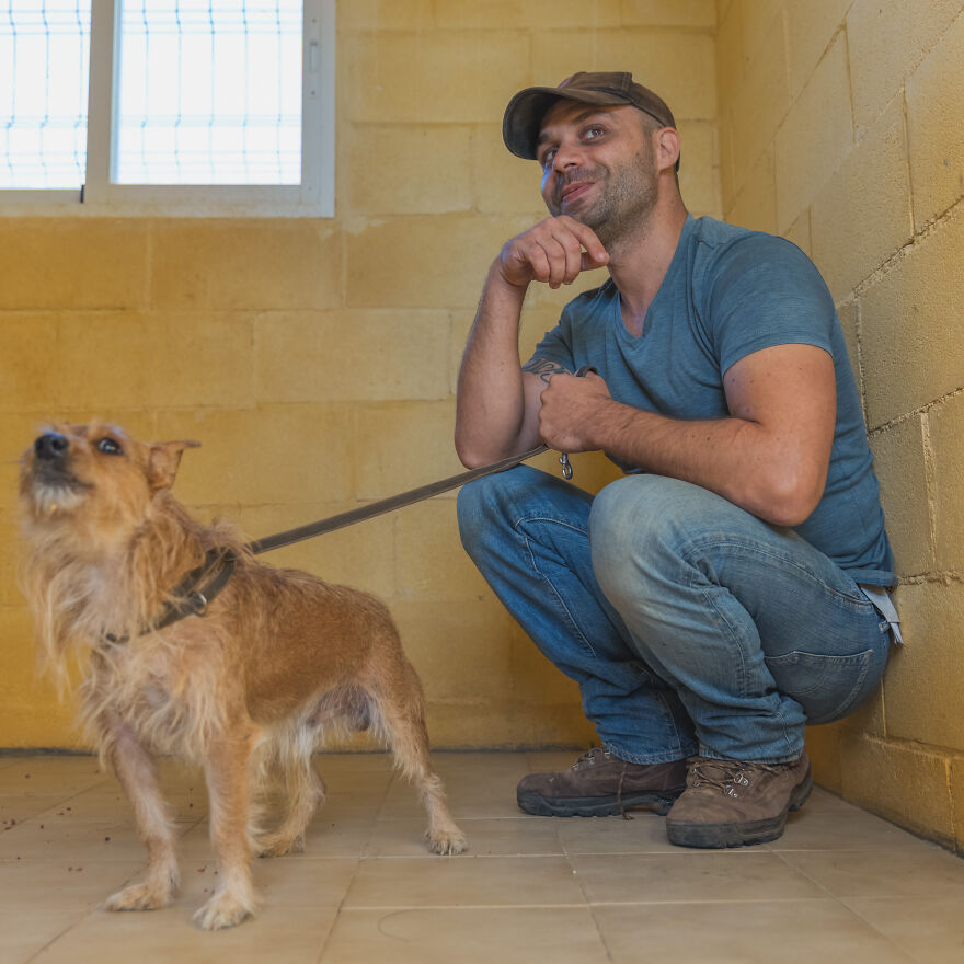 I Documented The Strife Of Rare Spanish Dog Breeds In This Shelter, And It's Mortifying I Documented The Strife Of Rare Spanish Dog Breeds In This Shelter, And It's Mortifying