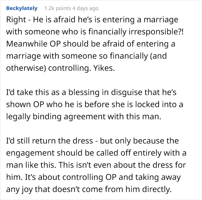 “Only Smart Brides Save Money”: Fiancé Loses It After Finding Out His Wife-To-Be Spent $400 Of Her Own Money On A Wedding Dress “Only Smart Brides Save Money”: Fiancé Loses It After Finding Out His Wife-To-Be Spent $400 Of Her Own Money On A Wedding Dress
