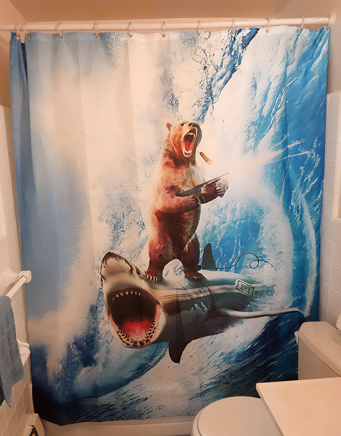 I'm Single And I Picked Out My Own Shower Curtain