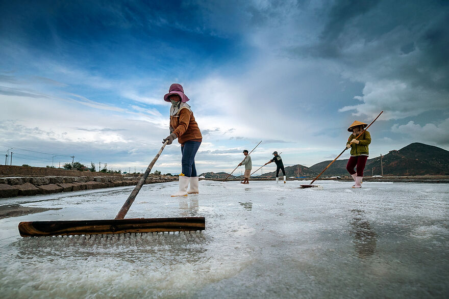 Raw Salt Production, Nnguyen Linh Vinh Quoc, 2020