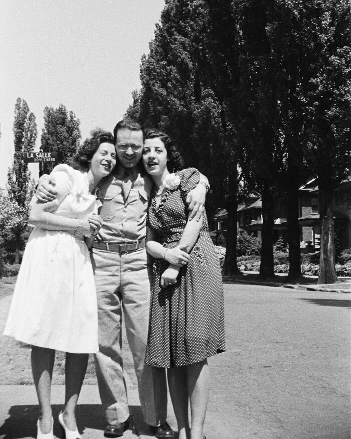 This Guy Found A Roll Of Film From WWII At A Thrift Shop And Shared These 18 Pics From it This Guy Found A Roll Of Film From WWII At A Thrift Shop And Shared These 18 Pics From it