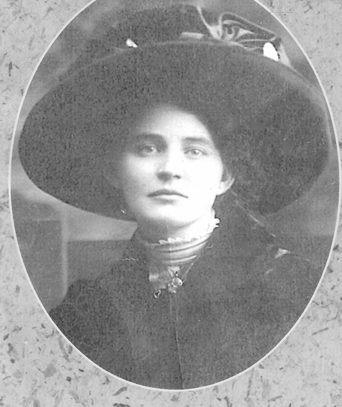 1916 - My Grandmother, Annabelle. Never Met Her, She Passed In The 1918 During The Flu Pandemic