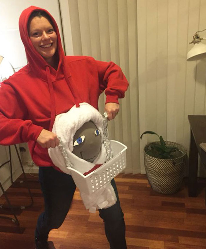 My Pregnant Belly As An E.t. Dress Up Costume