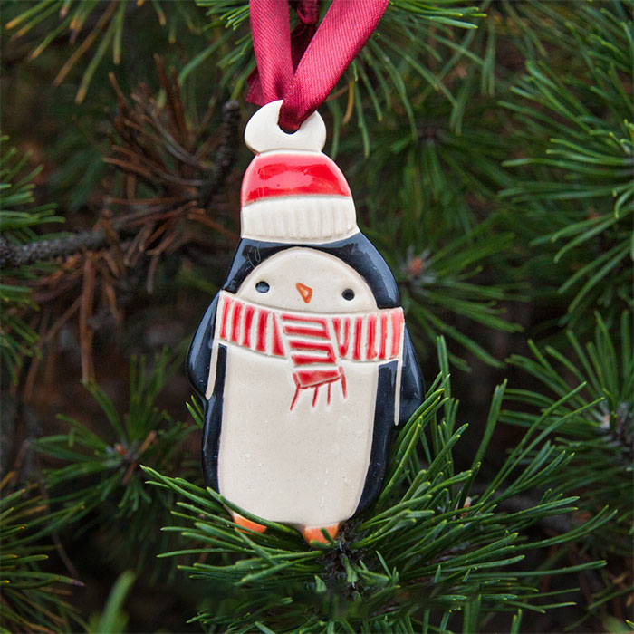 I Make Christmas Tree Decorations That Will Hopefully Make You Feel Festive (19 Pics)