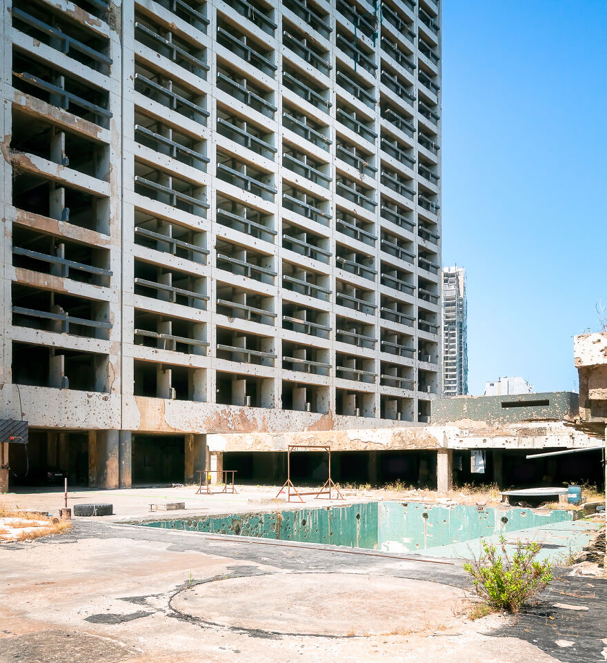 I Photographed The Abandoned Holiday Inn Hotel In Beirut, Lebanon I Photographed The Abandoned Holiday Inn Hotel In Beirut, Lebanon