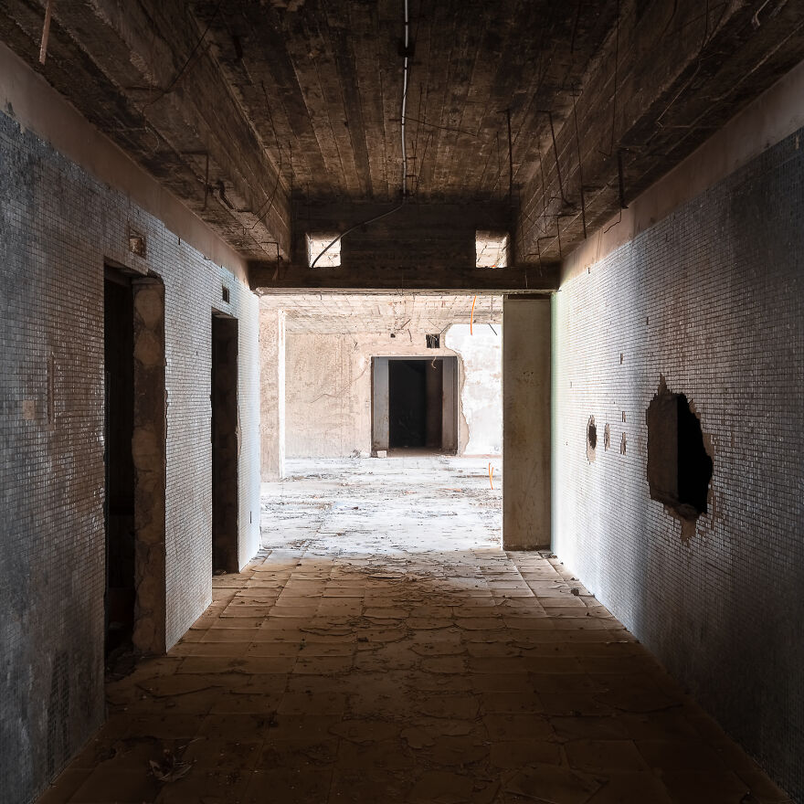 I Photographed The Abandoned Holiday Inn Hotel In Beirut, Lebanon
