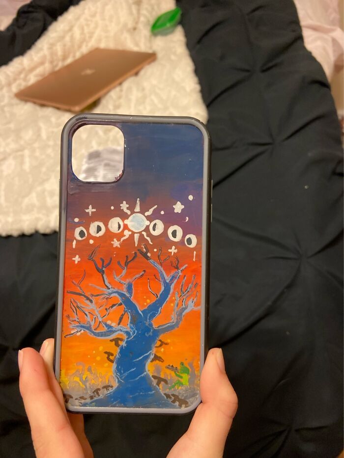 Just Finished Painting My Phone Case! The Colors Show Up A Bit Off On Camera :/