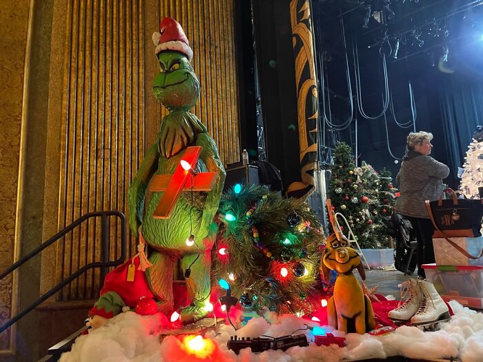 Recreating How The Grinch Stole Christmas Recreating How The Grinch Stole Christmas