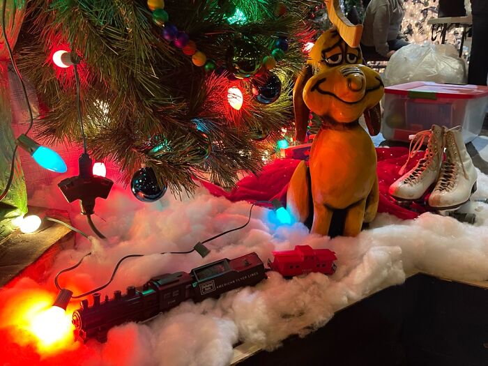 Recreating How The Grinch Stole Christmas Recreating How The Grinch Stole Christmas