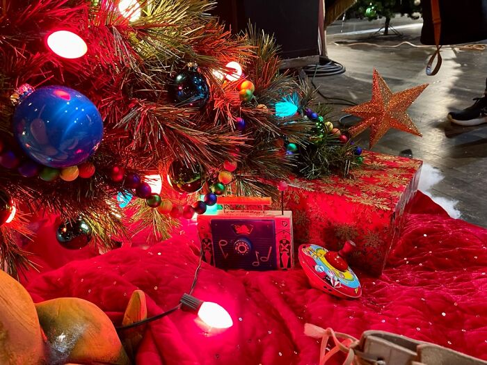 Recreating How The Grinch Stole Christmas Recreating How The Grinch Stole Christmas