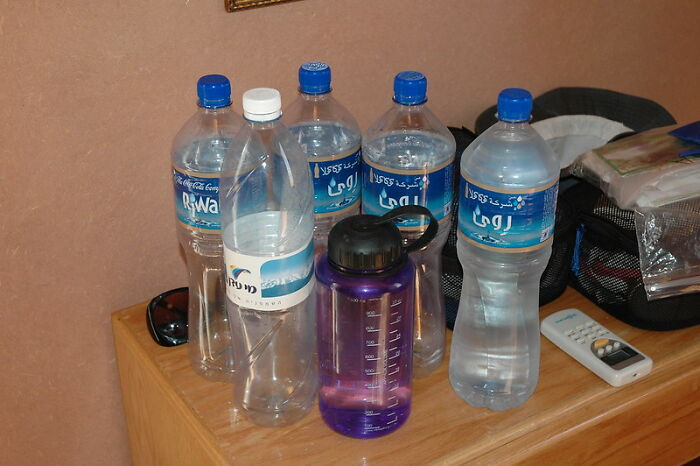 Antes de salir de casa, tienes que beber mucha agua y asegurarte de comer