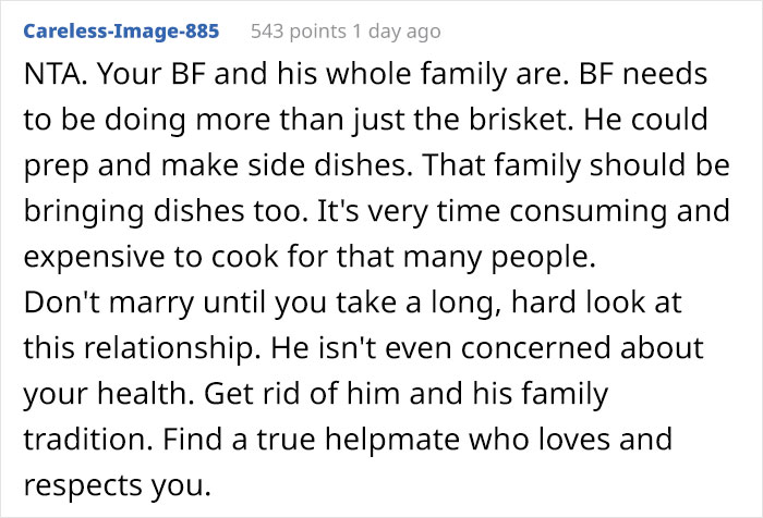Woman Refuses To Single-Handedly Host Thanksgiving And Christmas For 20+ People For The 4th Year In A Row, Fiancé Gets Furious Woman Refuses To Single-Handedly Host Thanksgiving And Christmas For 20+ People For The 4th Year In A Row, Fiancé Gets Furious