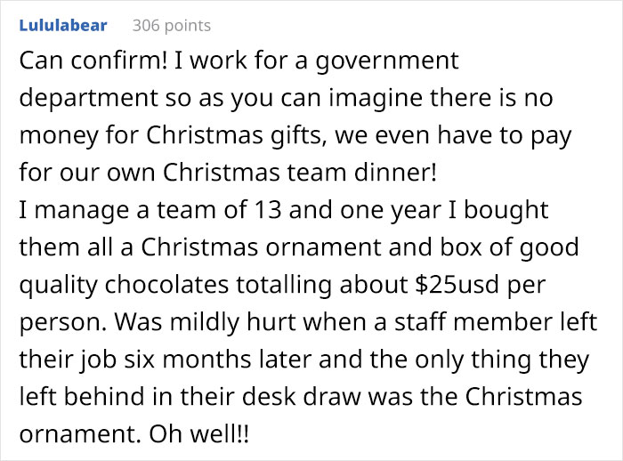Folks Online Share Similar Stories After Guy Tells How He Understood His ‘Cheap’ $15 Company Christmas Gifts Were Actually Bought By Manager Folks Online Share Similar Stories After Guy Tells How He Understood His ‘Cheap’ $15 Company Christmas Gifts Were Actually Bought By Manager