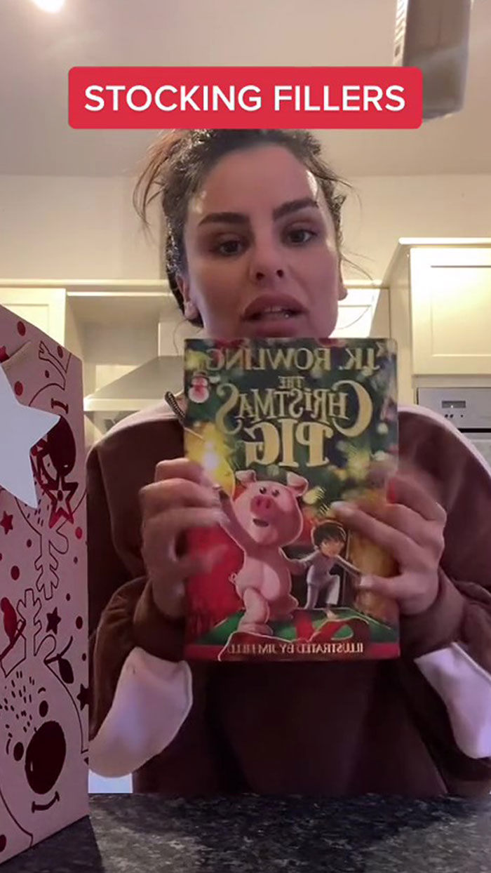 Mom Goes Viral By Buying Christmas Gifts From Santa In Pound Shop, And Taking Credit For Giving Big Gifts Mom Goes Viral By Buying Christmas Gifts From Santa In Pound Shop, And Taking Credit For Giving Big Gifts