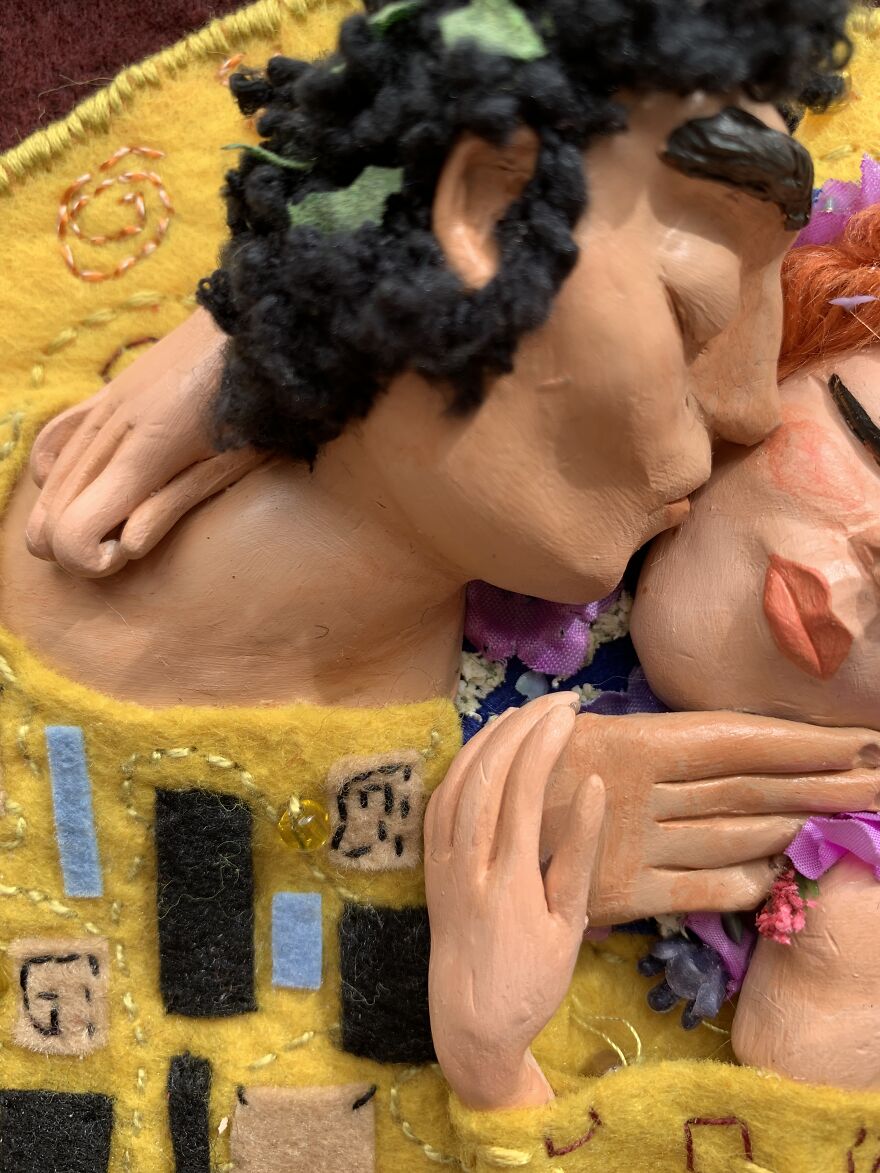 I Made Gustav Klimt's The Kiss Reproduction With Polymer Clay And Embroidery.