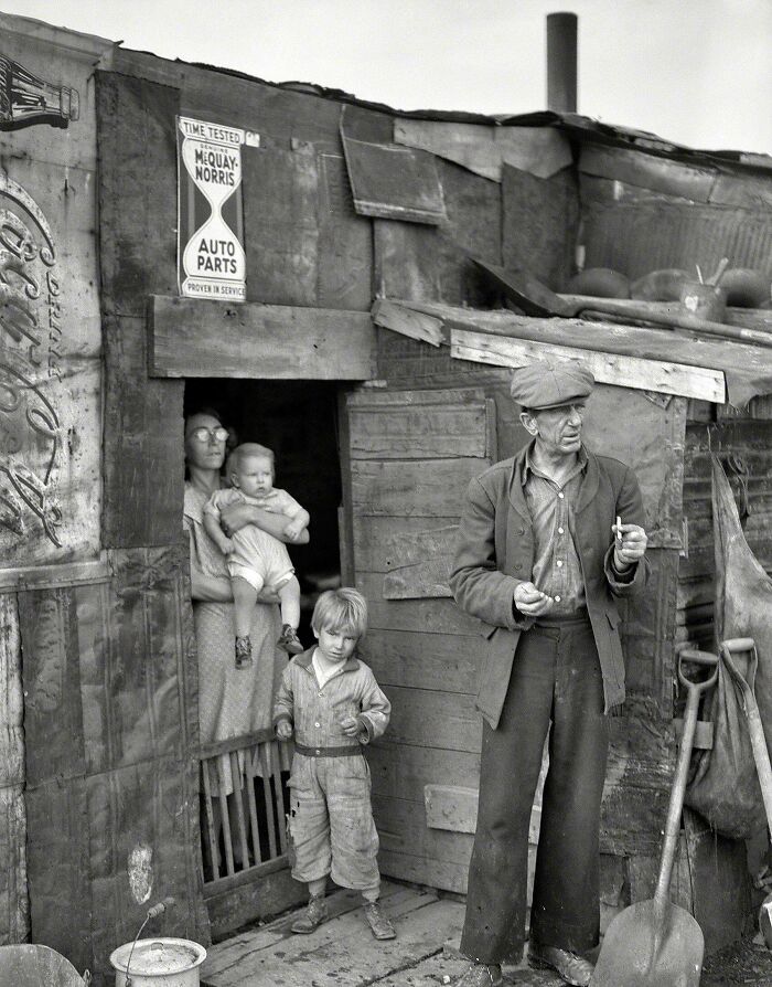 A Family Living In Shanty At The City Dump In Herrin, Illinois, January 1939 - Photos By Arthur Rothstein