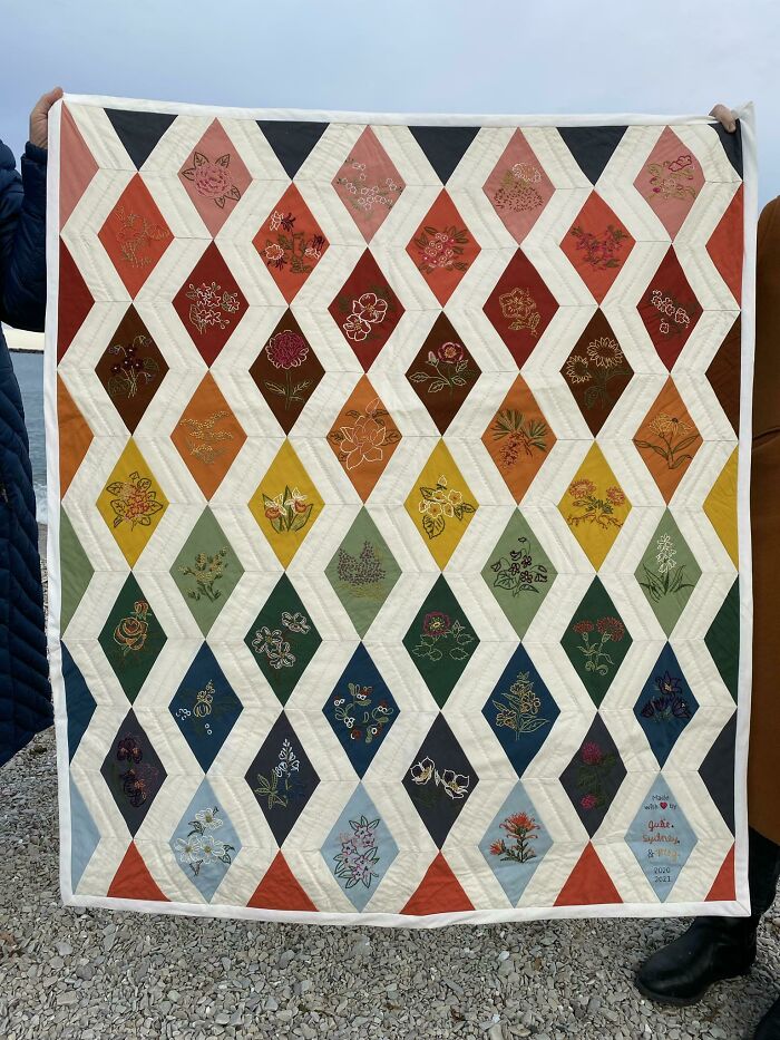 A Long Overdue Update On The State Flower Quilt Project: One Year Later, Here It Is! State Flower Quilt, Hand Embroidered, Nov. 2020 - Nov. 2021! Details In Comments