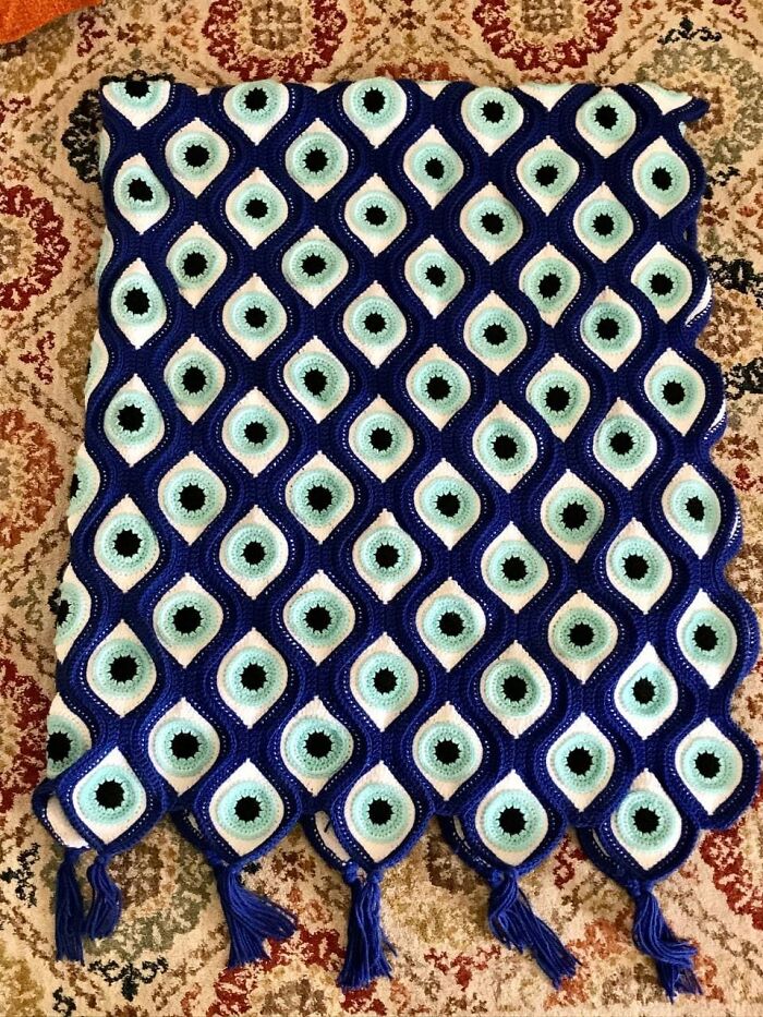 After 9 Months, I Finally Finished My Eyeball Blanket!