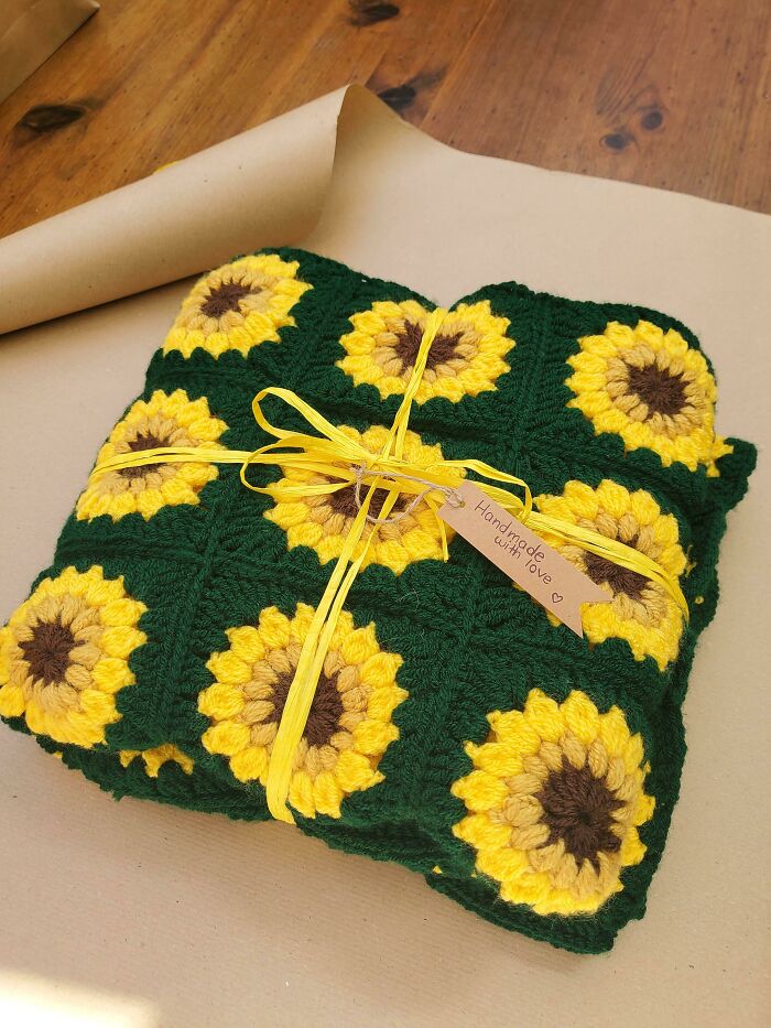 My First Ever Blanket! My Friend Is Moving Into Her First Home And Absolutely Love Sunflowers So I Thought I'd Give This Blanket A Go! I Must Admit I'm Pretty Proud!