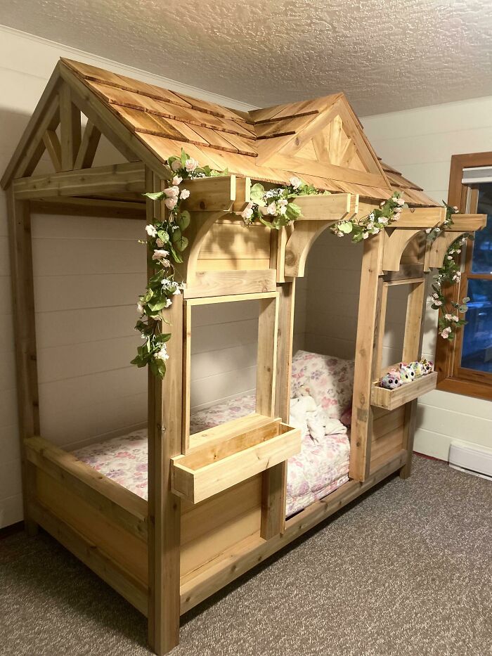 Made My 3 Year Old Her First Big Girl Bed, Just Needs Paint Now