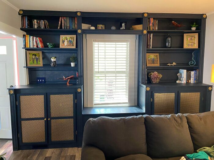 We Became First-Time Homeowners During The Pandemic, So I Picked Up Woodworking And Have Done Some Projects Around The House. Just Finished Building This Bookshelf/Cabinet Combo