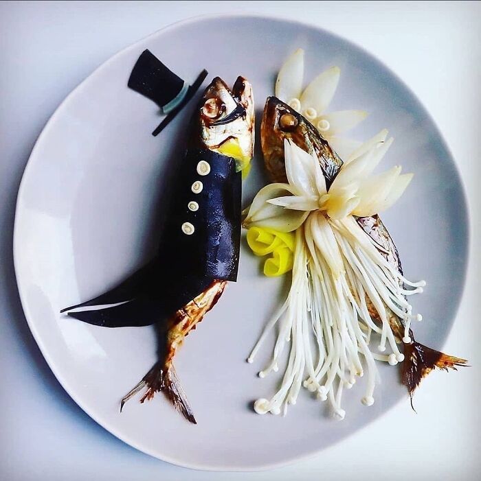 These Roasted Mackerels As A Groom And Wife