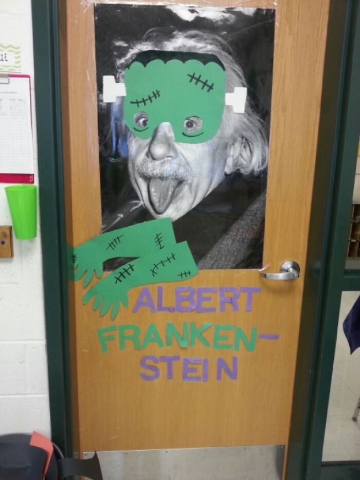 My Wife Is Decorating Her Classroom For Halloween