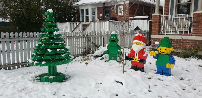 Saw These Christmas Lawn Decorations Constructed Entirely Out Of LEGO Today