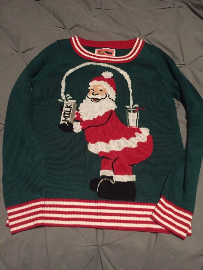 I Present To You... This Year's Christmas Sweater