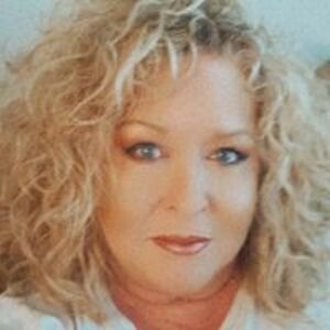 karencarpenter311 avatar