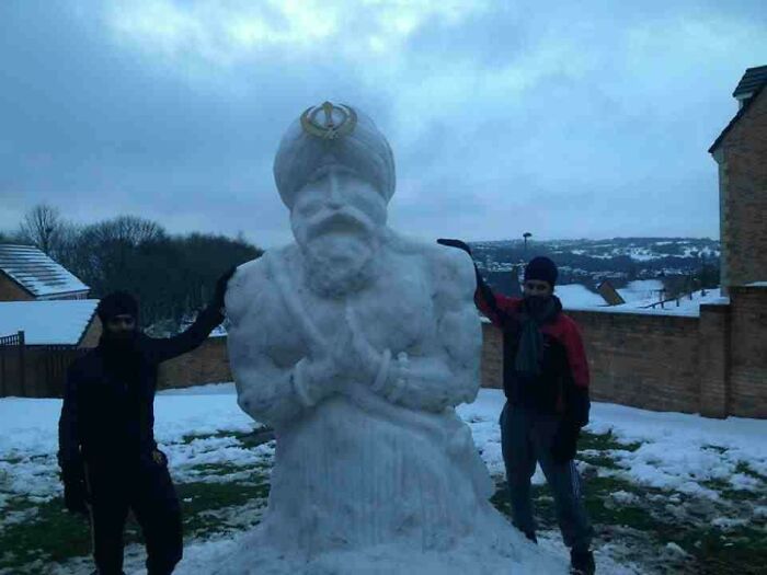 Just Moved To U.S.A. From India. Is My Snowman Sikh