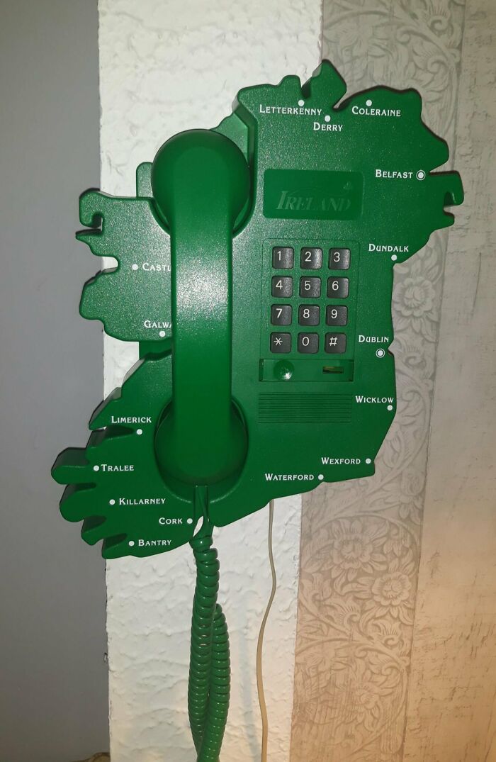 Un teléfono-mapa de Irlanda