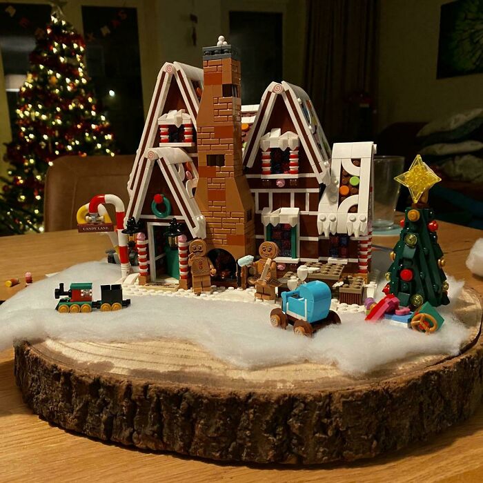 I Gave My Husband A LEGO Gingerbread House For His Birthday. It Looks Great As A Christmas Decoration