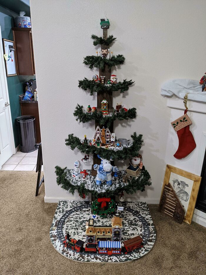 Modular Christmas Tree, From Scrap Oak Ply