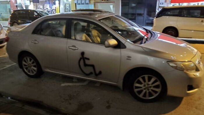 This Car Was Graffitied For Illegally Occupying A Handicap Spot From 2am To 4pm