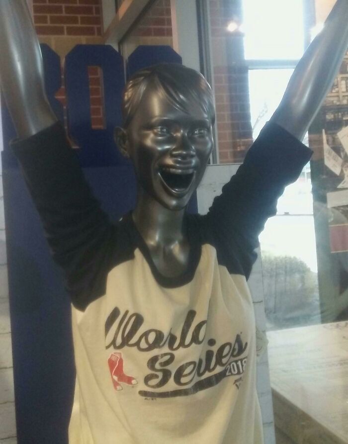 This Mannequin Looks Like It's About To Eat Our Souls