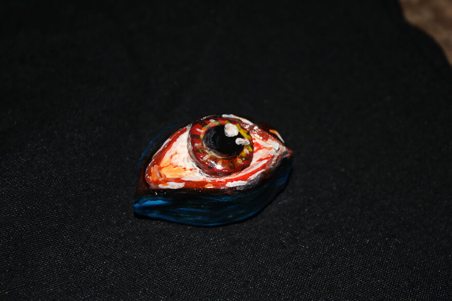 A Young Artist From Russia Makes Interesting And Slightly Surreal Icons Out Of Clay