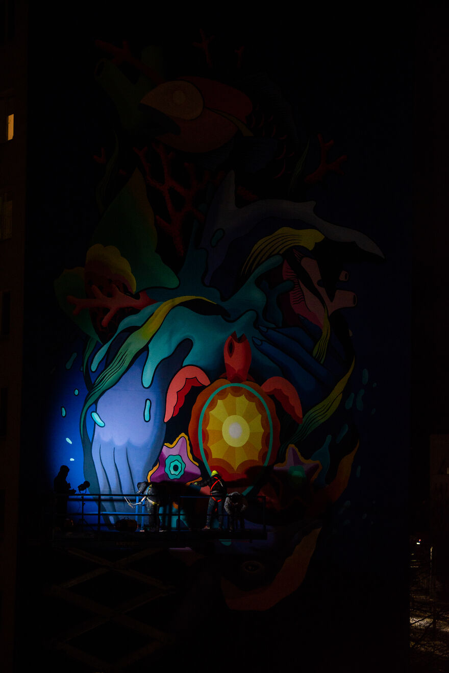 Spanish Artists Boa Mistura Create Massive "Save The Ocean To Save The Climate" Mural In Vilnius, Lithuania