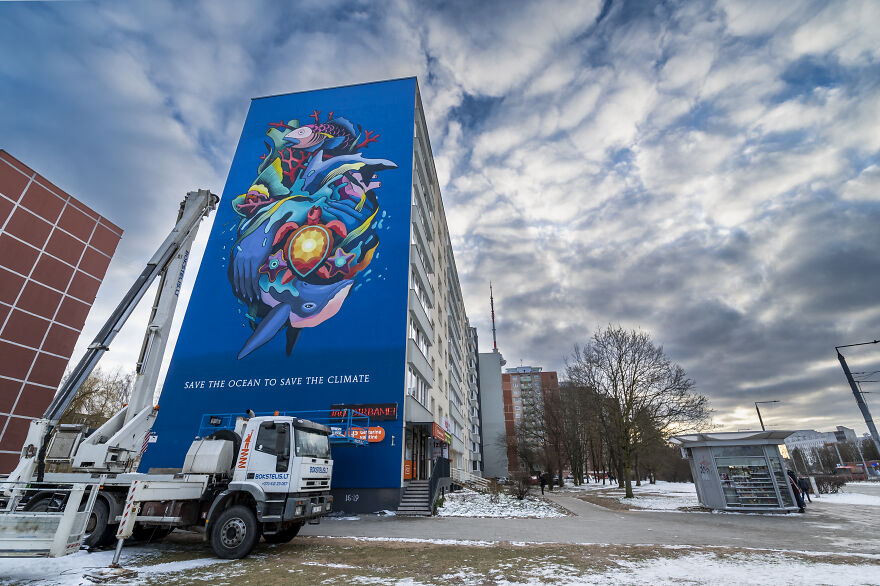 Spanish Artists Boa Mistura Create Massive "Save The Ocean To Save The Climate" Mural In Vilnius, Lithuania