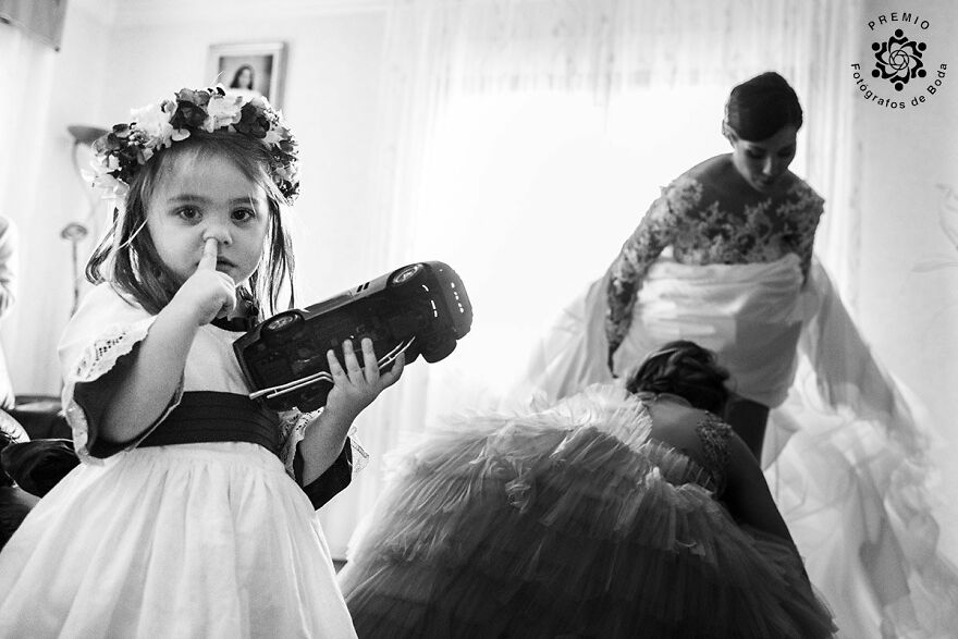 "While The Bride Gets Ready... Click" By Jonathan Martin