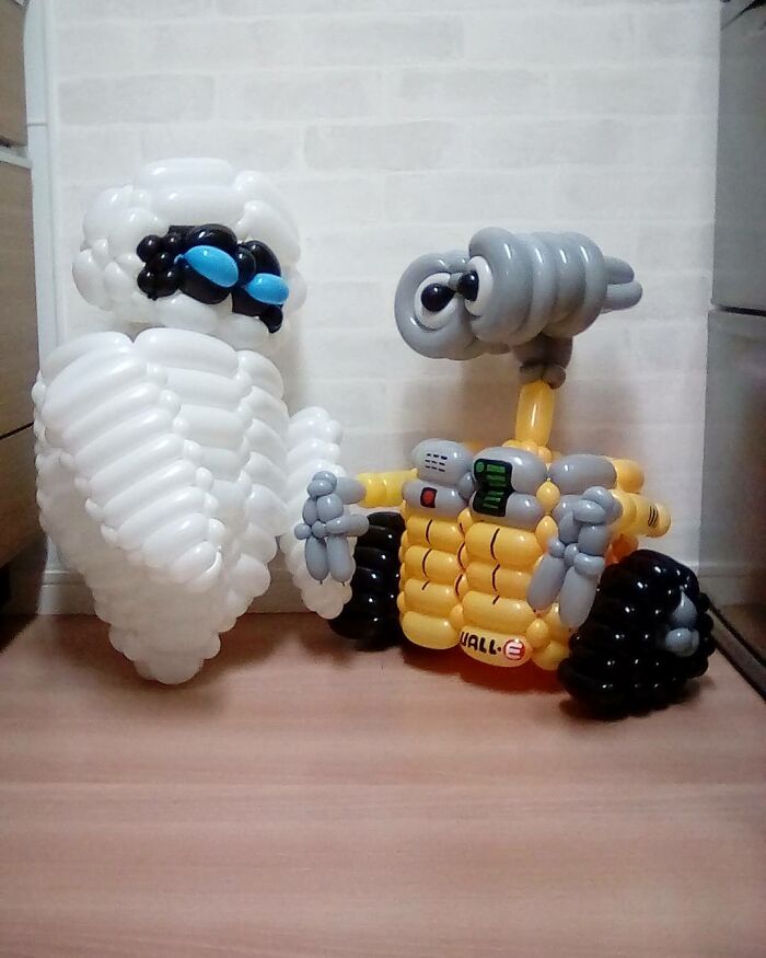 Eve And Wall-E