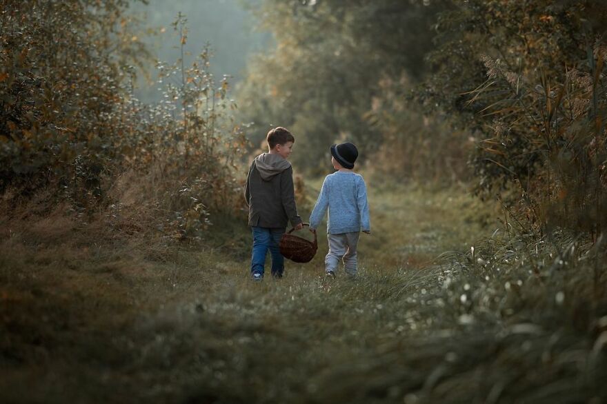 Photographer Transforms Pictures Of Children Into Amazing Fairy Tale Scenes