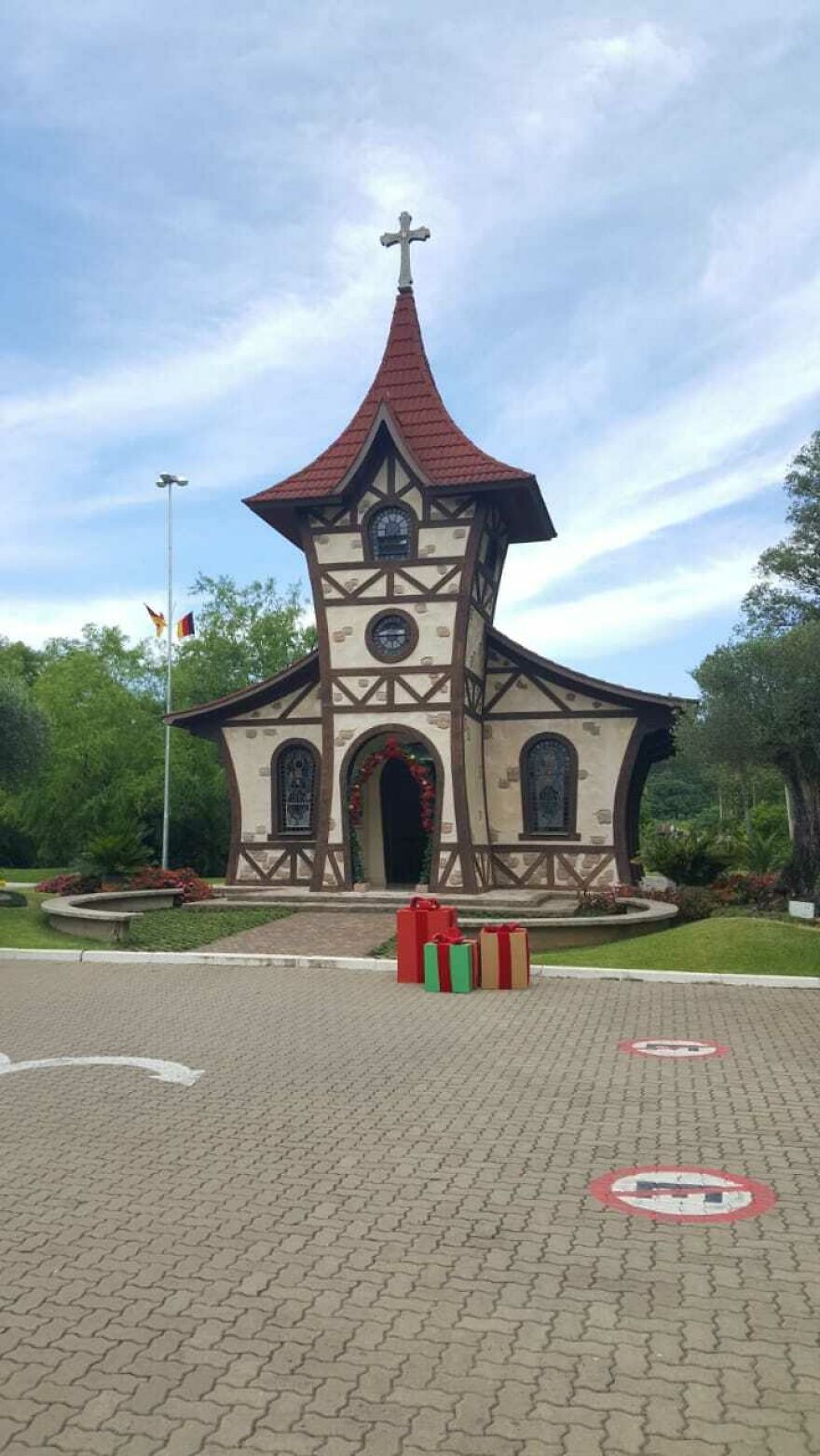 Found An Unique Church? Share With Us! Found An Unique Church? Share With Us!