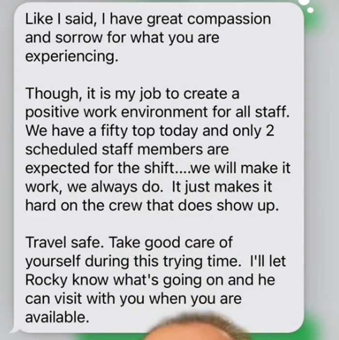 Woman Informs Her Boss That Her Sister Is Dying And She Won't Come To Work, She Responds With Passive-Aggressive Messages Woman Informs Her Boss That Her Sister Is Dying And She Won't Come To Work, She Responds With Passive-Aggressive Messages