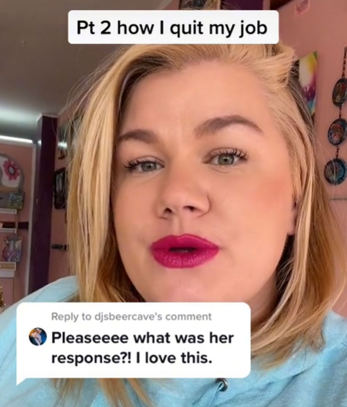 Woman Informs Her Boss That Her Sister Is Dying And She Won't Come To Work, She Responds With Passive-Aggressive Messages Woman Informs Her Boss That Her Sister Is Dying And She Won't Come To Work, She Responds With Passive-Aggressive Messages